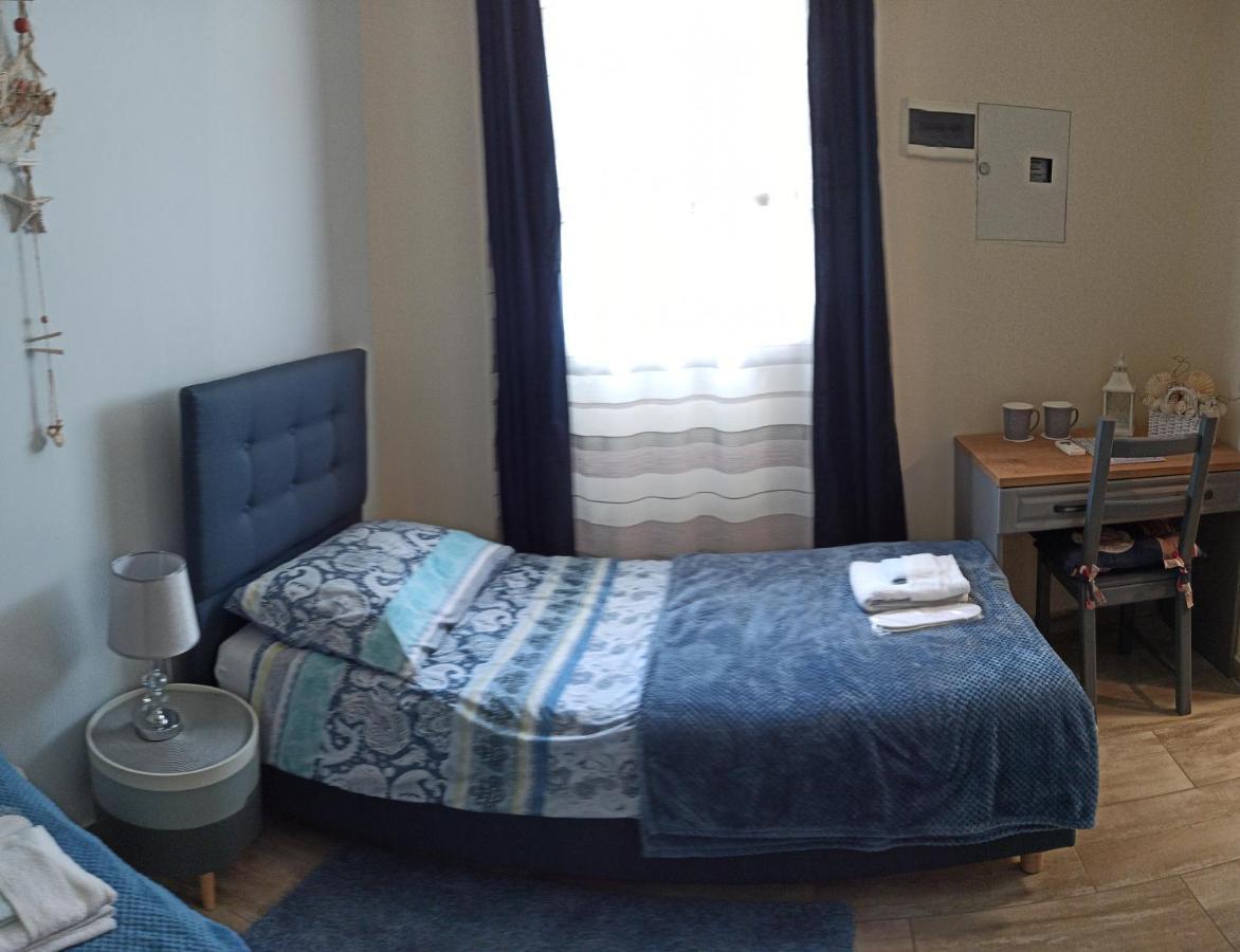 Room Sentimento Пула Экстерьер фото